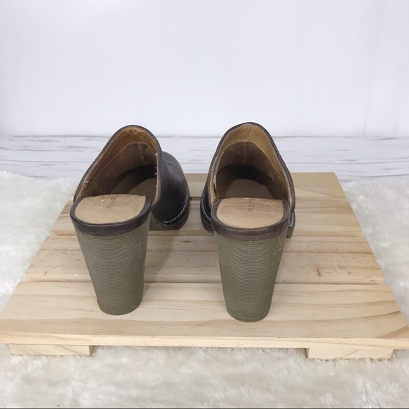 Roper Women Brown Leather Slip On Mules -Round Toe - Picture 3 of 4